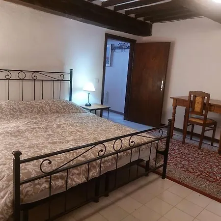 Casa Porta Con Panorama Apartamento Montecastelli Pisano